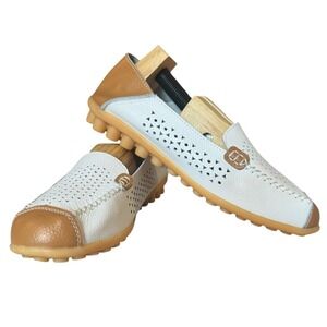White Tan Leather‎ Slip-On Shoes EU 44 US 10 Textured Sole Perforated NWT